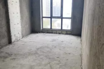 Satılır Yeni Tikili Heydər əliyev Mərkəzində 