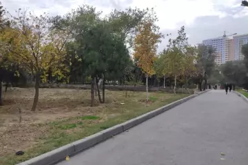 Satılır Yeni Tikili 4-cü Mikrorayonda 