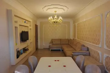 Satılır Köhnə Tikili Qaraçuxurda 