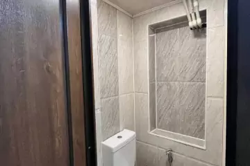 Satılır Köhnə Tikili Bakı Kinoteatrıda 