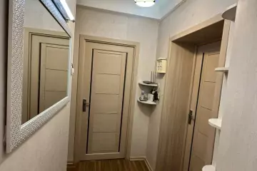 Satılır Köhnə Tikili İzmir Parkı 