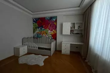 Satılır Yeni Tikili 4-cü Mikrorayonda 