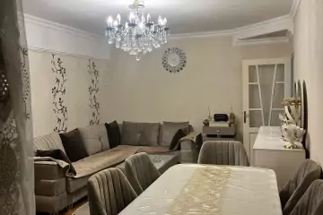 Satılır Köhnə Tikili Bakı Kinoteatrıda 