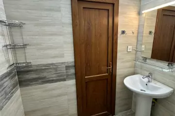 Satılır Köhnə Tikili İzmir Parkı 