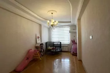 Satılır Yeni Tikili 4-cü Mikrorayonda 