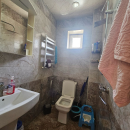 Satılır 4 otaqlı Həyət evi 134 m², 1 sot  torpaq, Xırdalan şəhəri