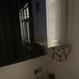 Satılır 3 otaqlı Köhnə Tikili 80 m², Biləcəri