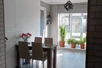 Satılır Köhnə Tikili Bakıxanovda 