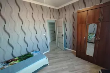 Satılır Həyət Evi Yeni Ramana Qəsəbəsida 