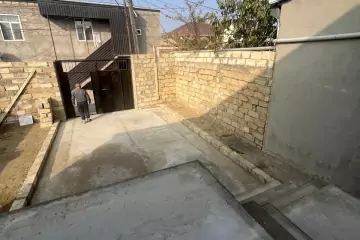 Satılır Həyət Evi Masazırda 