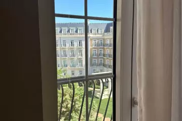 Aylıq Kirayə Yeni Tikili Ağ şəhər Kompleksində 