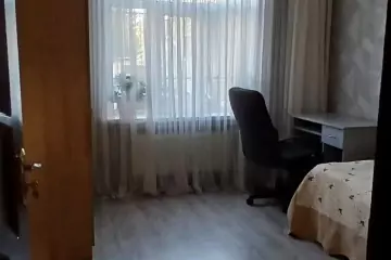 Satılır Köhnə Tikili Bakıxanovda 