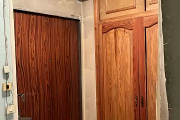 Satılır Köhnə Tikili Ayna Sultanova Heykəlində 