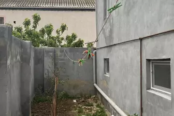 Satılır Həyət Evi Yeni Ramana Qəsəbəsida 