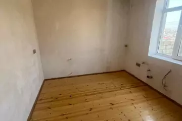 Satılır Həyət Evi Masazırda 