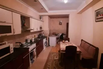 Satılır Yeni Tikili Yeni Yasamalda 