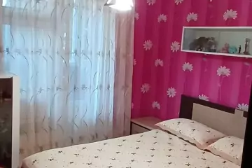 Satılır Köhnə Tikili Bakıxanovda 