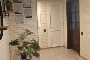 Satılır Köhnə Tikili Bakıxanovda 