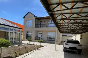 Satılır Bağ Evi Buzovnada 