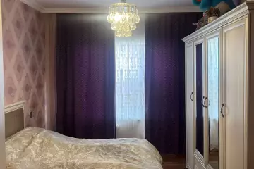 Satılır Köhnə Tikili Venesiya şadlıq Sarayıda 