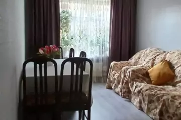 Satılır Köhnə Tikili Bakıxanovda 