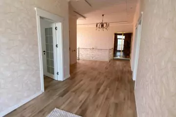 Satılır Bağ Evi Buzovnada 