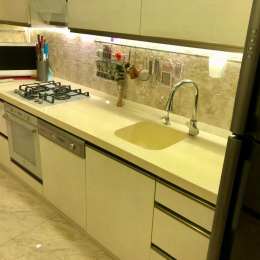 Satılır 3 otaqlı Yeni Tikili 100 m², Beşmərtəbə