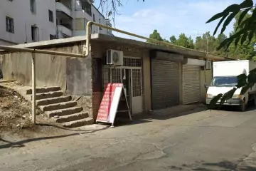 Satılır Obyekt Bakıxanovda 