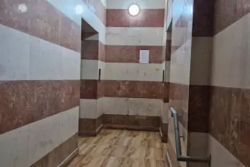 Satılır Yeni Tikili Nəsimi Bazarında 