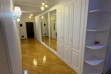 Satılır Yeni Tikili Badamdarda 