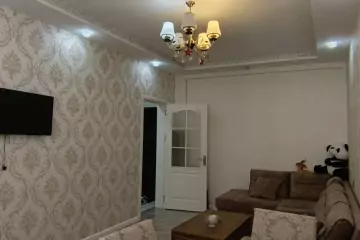 Aylıq Kirayə Köhnə Tikili 1-ci Mikrorayonda 