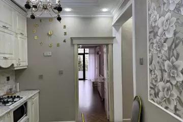 Satılır Yeni Tikili Nəsimi Bazarında 