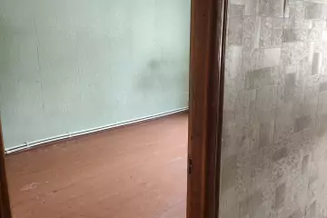 Satılır Köhnə Tikili Badamdarda 