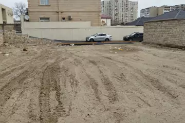 Satılır Torpaq Binəqədidə 
