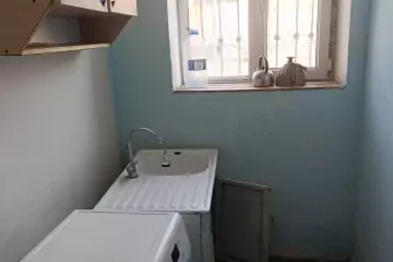 Aylıq Kirayə Həyət Evi Savalan Qəsəbəsida 