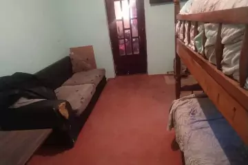 Aylıq Kirayə Həyət Evi Zabrat Qəsəbəsida 