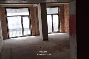 Satılır Yeni Tikili 28 May Metrosu ətrafında 