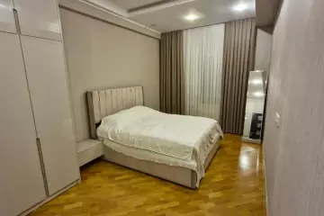 Satılır Yeni Tikili Nəsimi Bazarında 