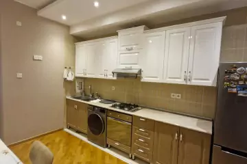 Satılır Yeni Tikili Nəsimi Bazarında 