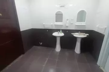 Aylıq Kirayə Ofis Beşmərtəbədə 