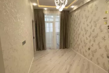 Satılır Yeni Tikili Bakı Kinoteatrıda 