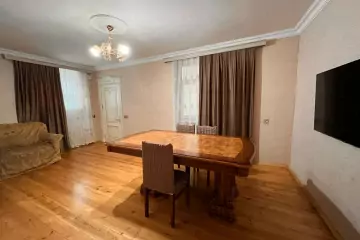 Satılır Köhnə Tikili Göyçay Rayonunda 