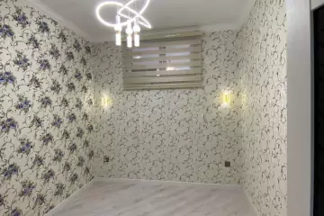 Satılır Yeni Tikili Bakı Kinoteatrıda 