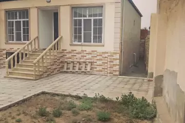 Satılır Həyət Evi Sarayda 