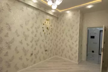 Satılır Yeni Tikili Bakı Kinoteatrıda 