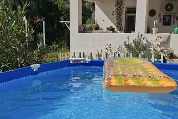 Satılır Həyət Evi Buzovnada 