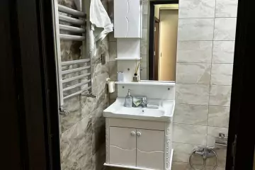 Aylıq Kirayə Yeni Tikili Ağ şəhər Kompleksində 