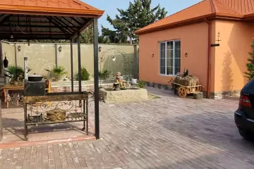 Satılır Bağ Evi Buzovnada 