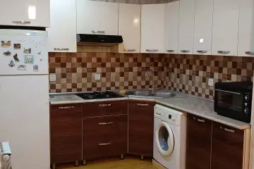 Satılır Yeni Tikili Bakıxanovda 