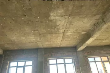 Satılır Yeni Tikili Ağ şəhər Kompleksində 